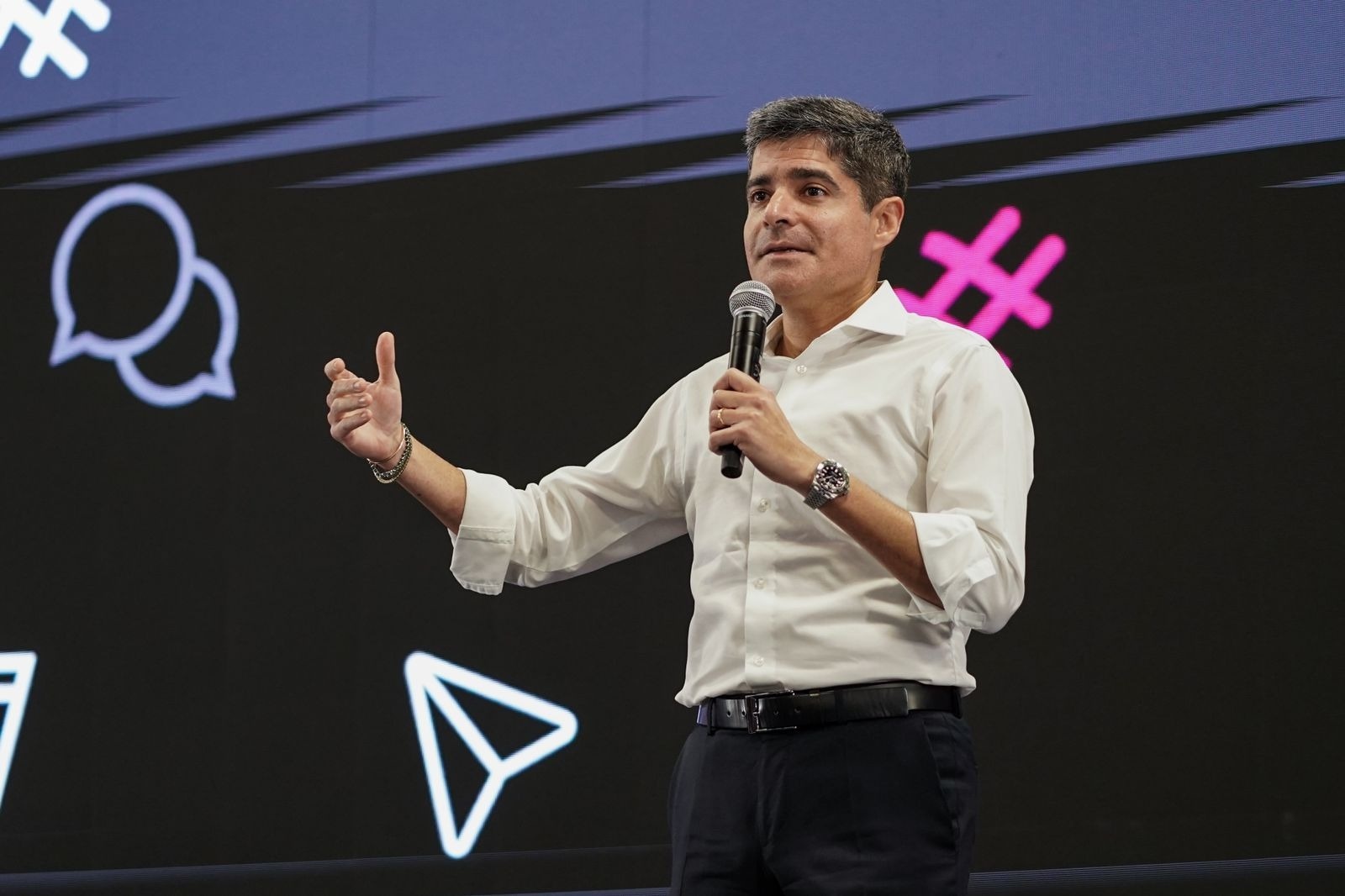 ACM Neto formaliza candidatura na Justiça Eleitoral com patrimônio dobrado em relação a 2022; veja dados
