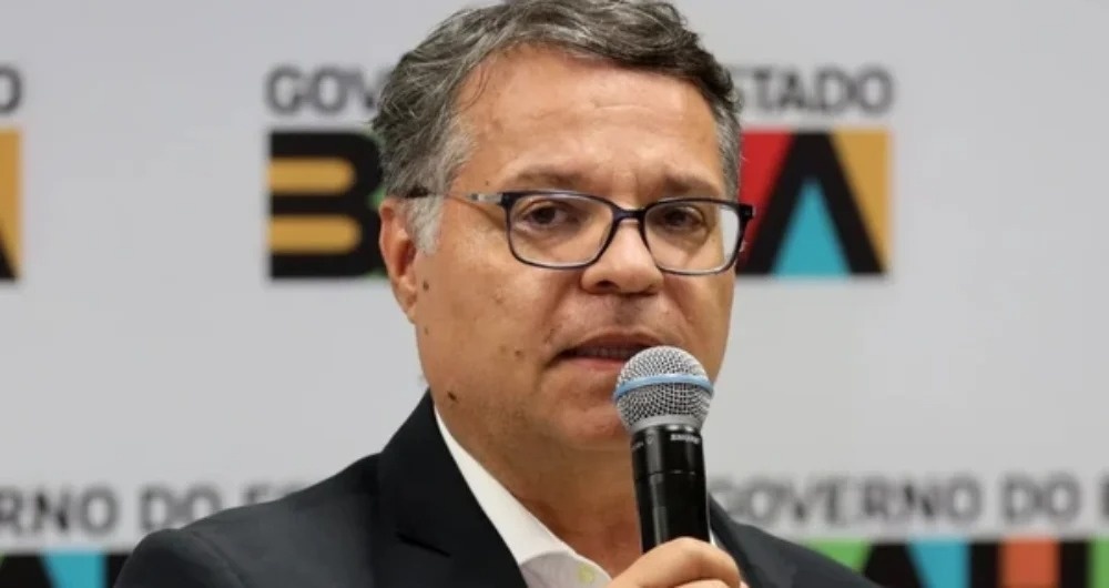 Após deixar Secom na Bahia, Di Flora deve coordenar campanha da deputada Benedita da Silva no Rio