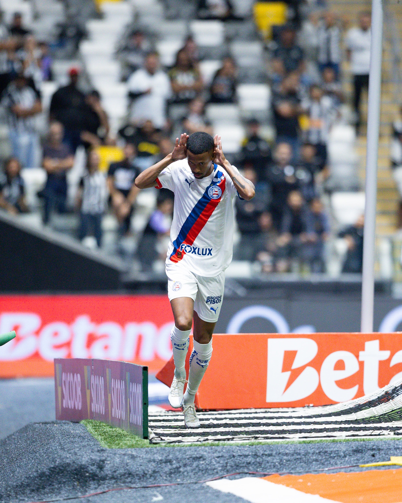 Com gol de Ademir, Bahia empata frente ao Atlético Mineiro na Arena MRV