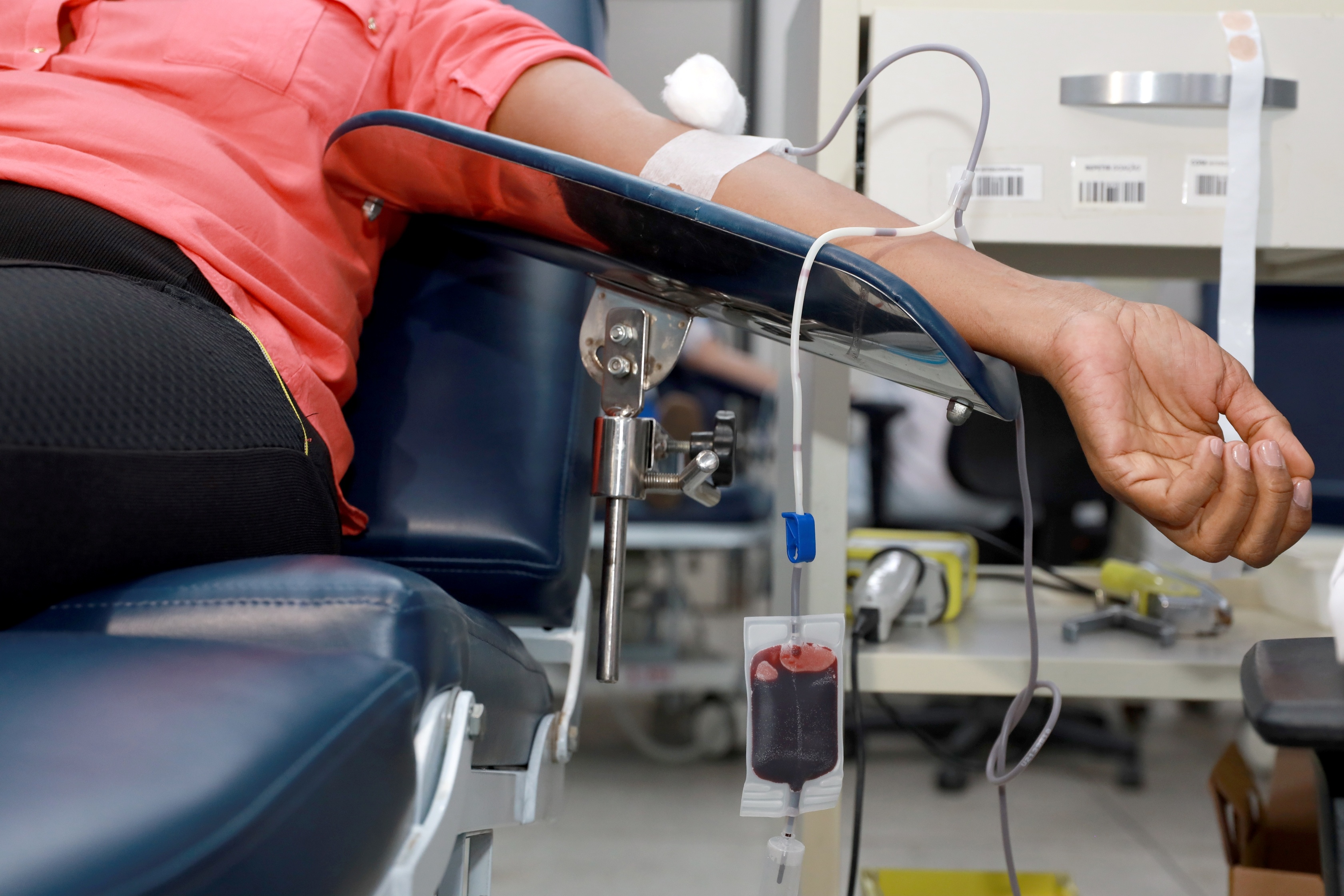 Hemoba amplia horário de atendimento para doação de sangue em unidades neste sábado; saiba mais