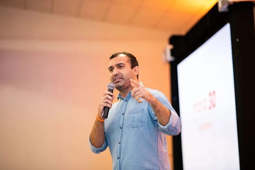 Novo negocia com Podemos vice para chapa presidencial de Zema