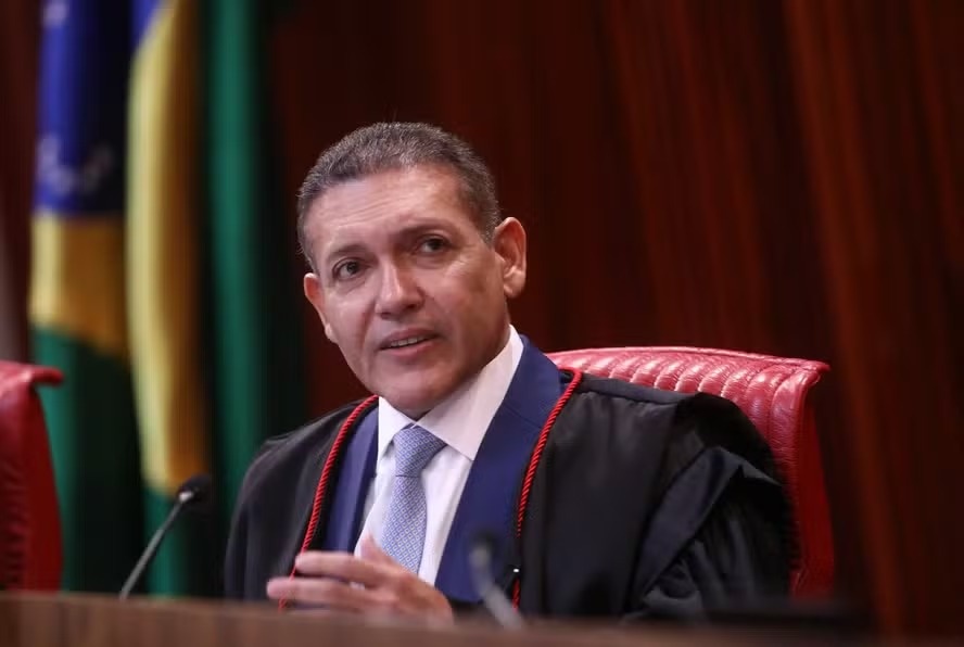 Presidente do TSE libera campanha do governo Lula sobre bets no defeso eleitoral