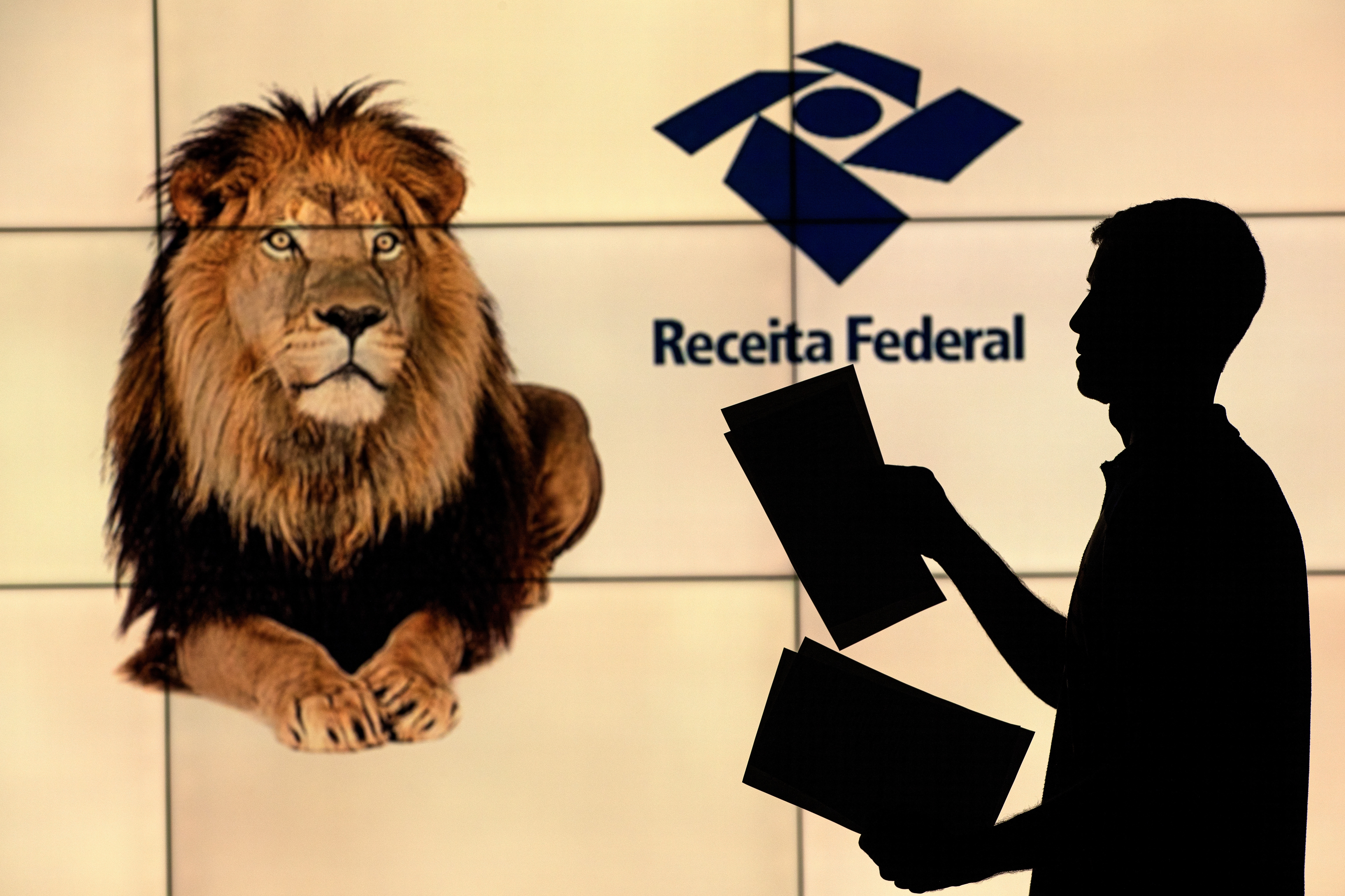 Receita libera consulta ao terceiro lote de restituição do IR 2026