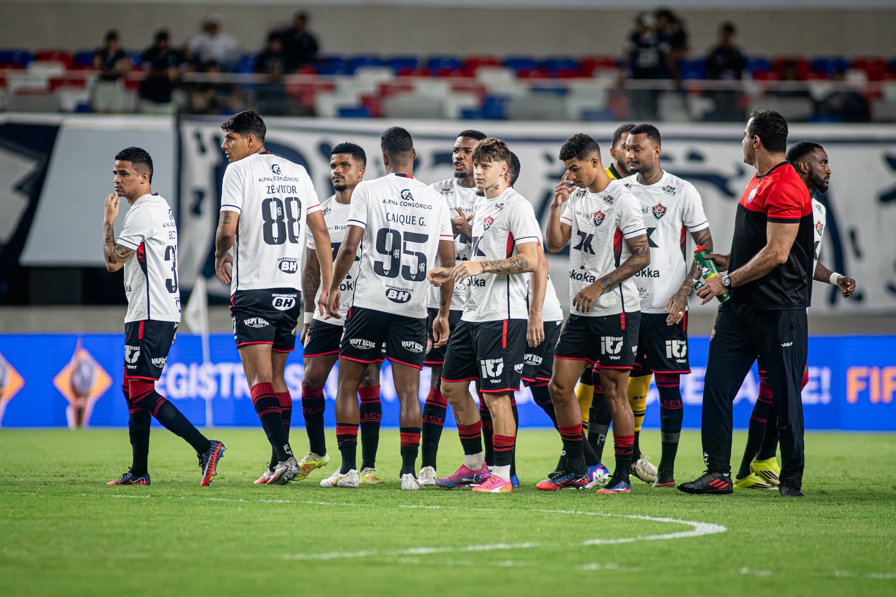 Vitória inicia preparação para enfrentar o Palmeiras no Barradão