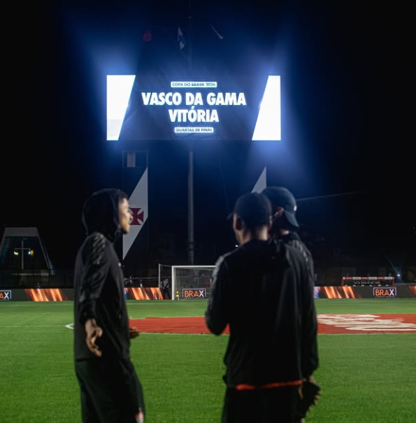 Bola rolando! Acompanhe em tempo real Vasco x Vitória pela Copa do Brasil 