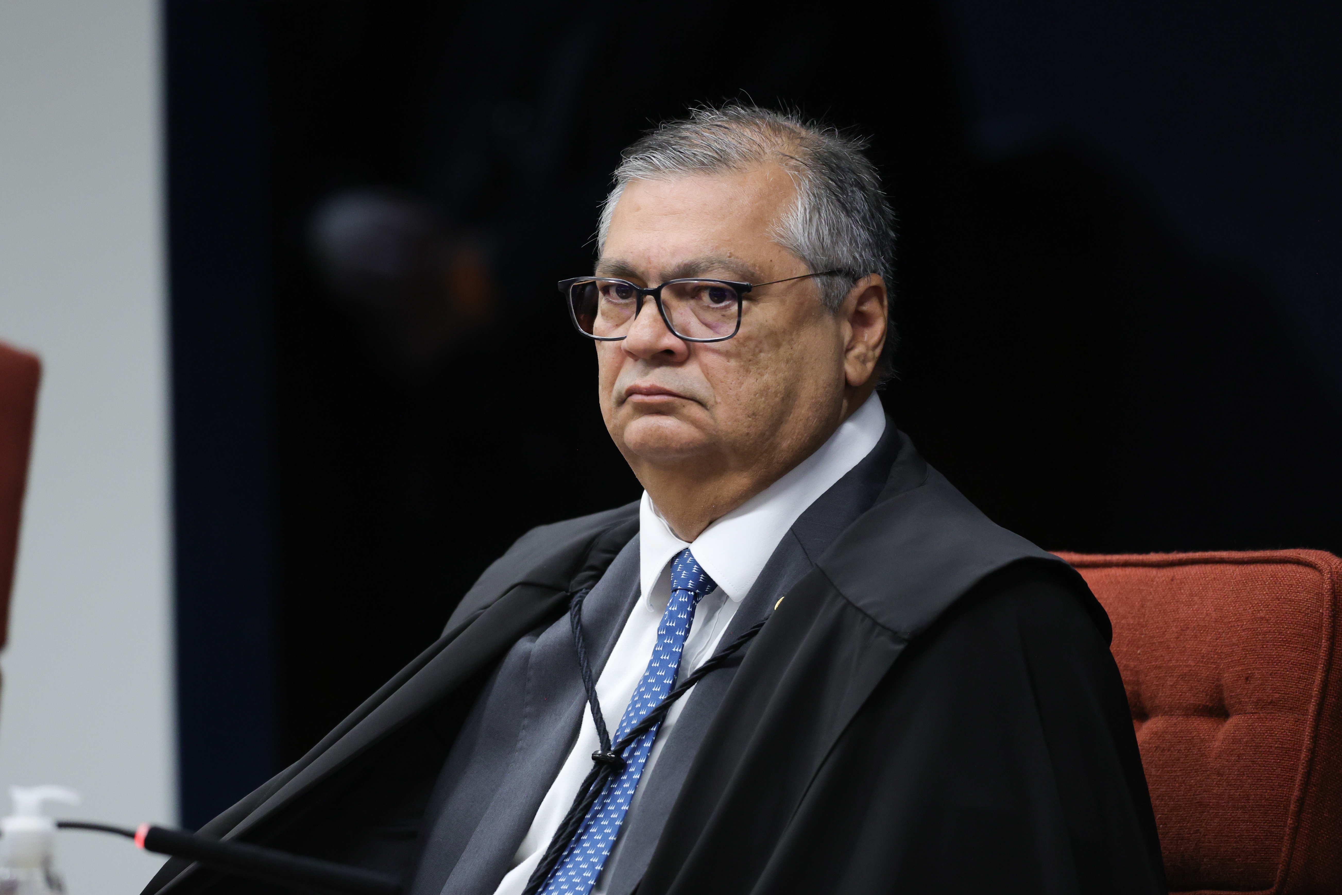 Dino afasta por 180 dias presidente do Tribunal de Contas do Maranhão, suspeito de envolvimento em assassinato
