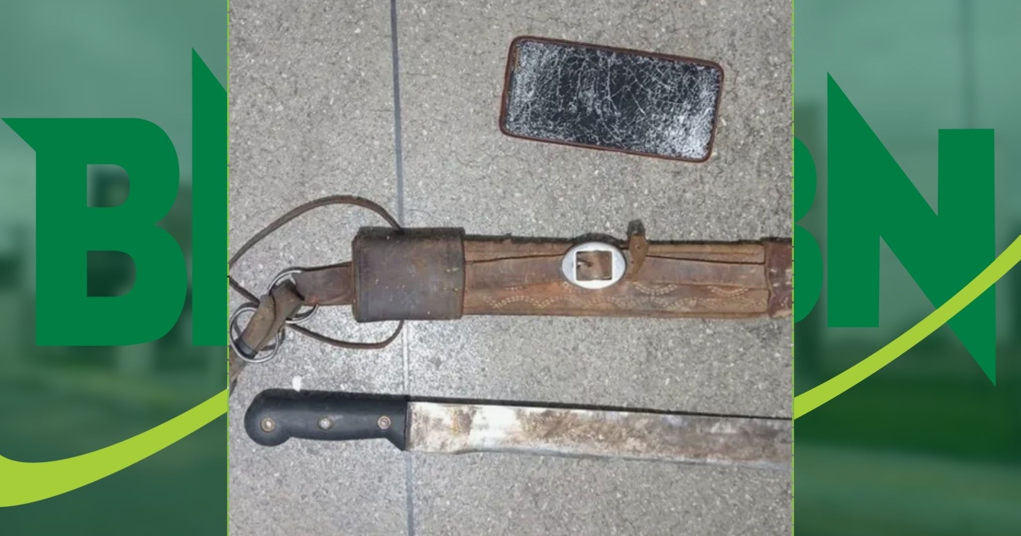 Homem destrói casa, ameaça companheira com facão e é preso no Sudoeste Baiano