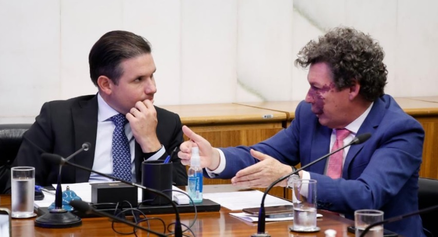 Hugo Motta escolhe deputado do PT para presidir comissão que vai votar medida da 