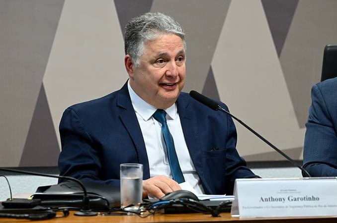 Justiça determina execução de sentença que suspende direitos de Anthony Garotinho políticos por 8 anos