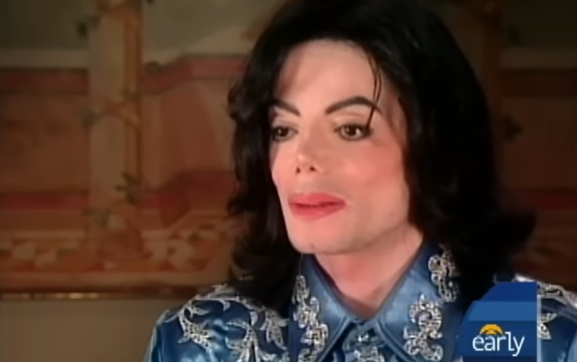 Justiça dos EUA envia acusações contra espólio de Michael Jackson para arbitragem privada