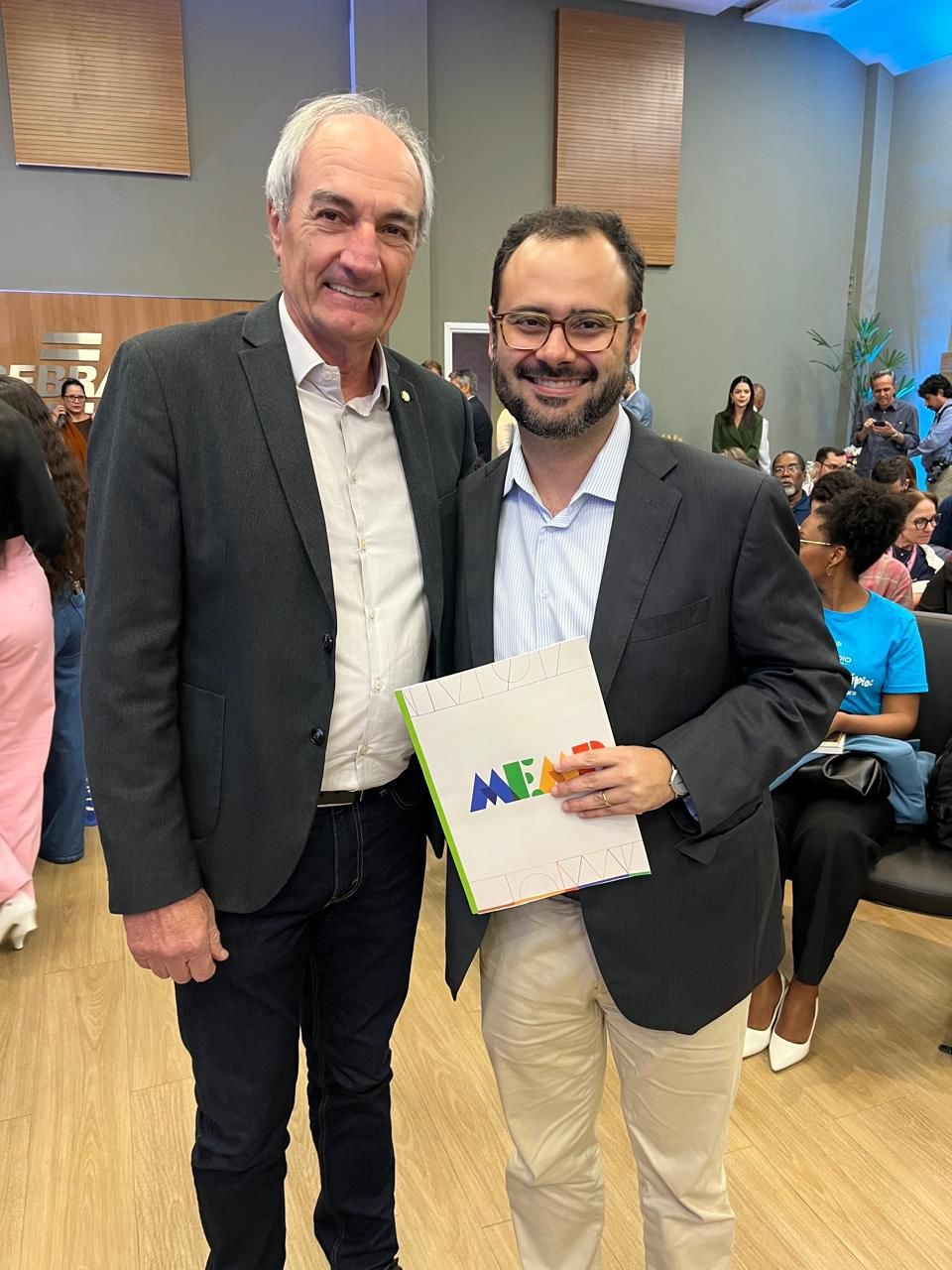 Ministro do Empreendedorismo visita projeto para empreendedoras do Subúrbio Ferroviário em Salvador