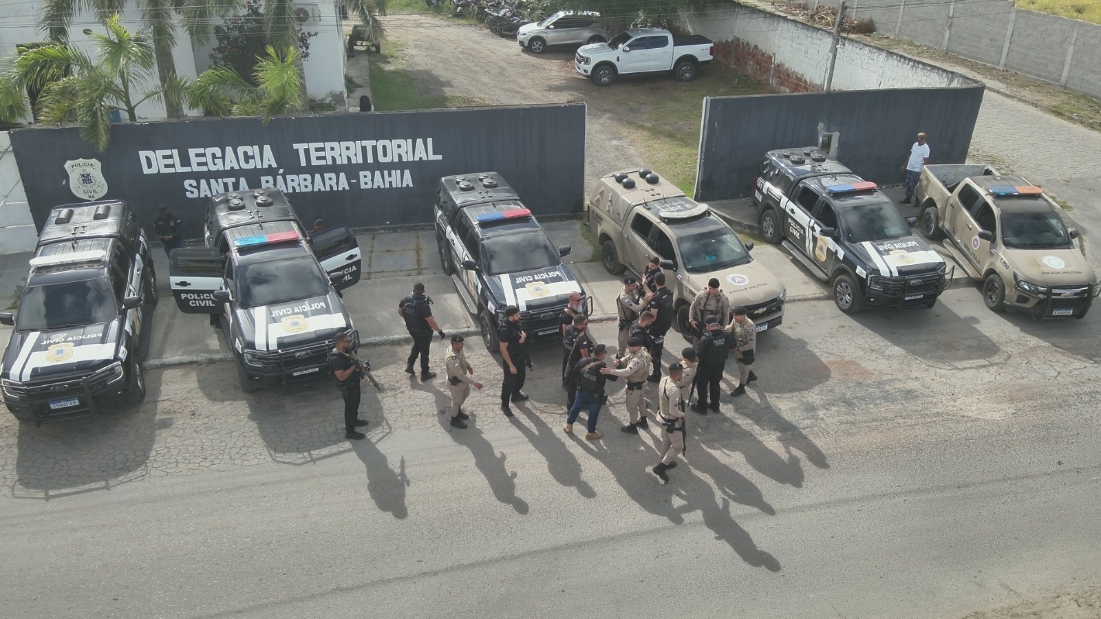 Operação prende em flagrante 2 associados ao tráfico por falsos “toques de recolher” no Portal do Sertão