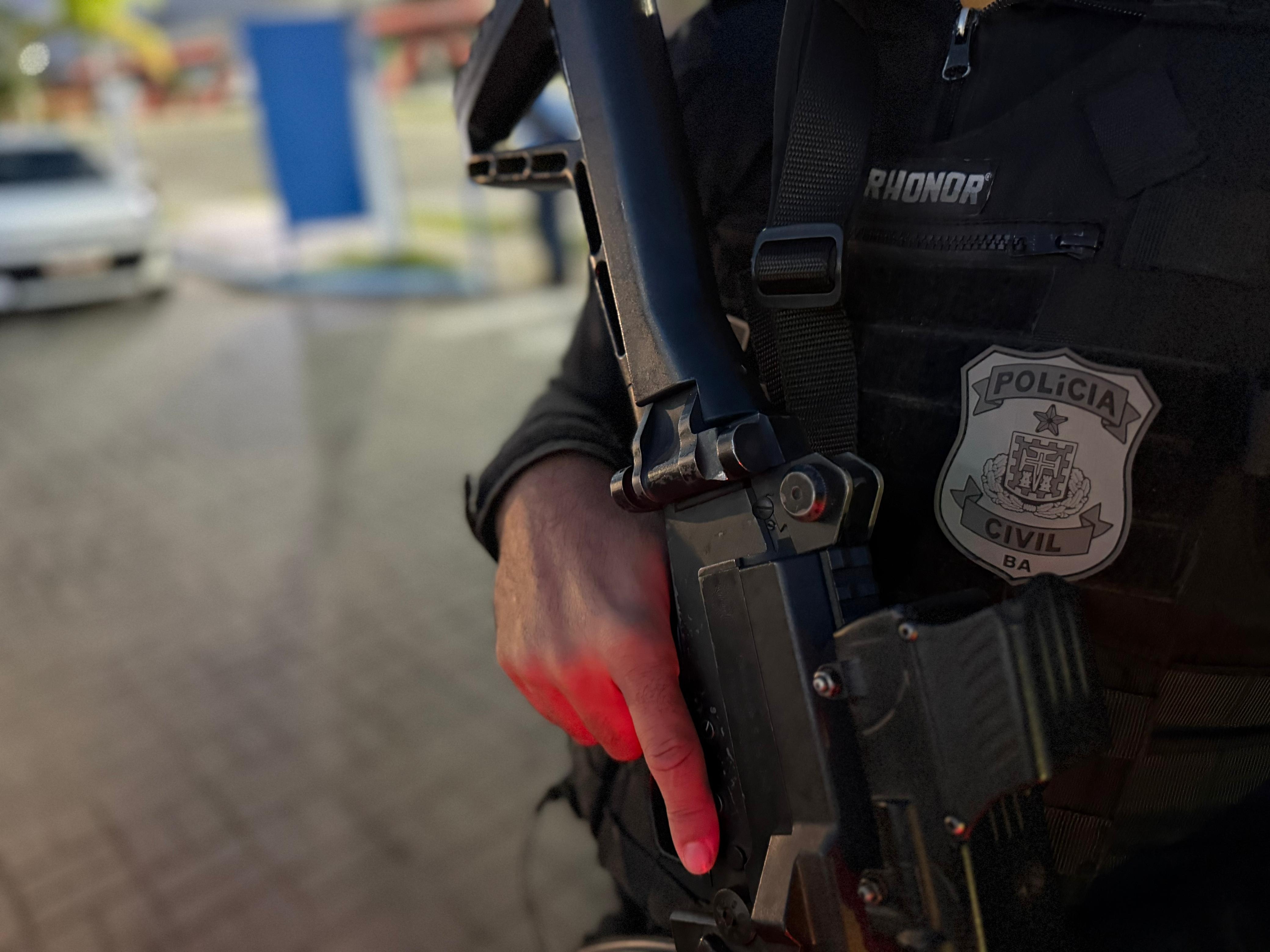 Polícia Civil prende em Alagoinhas suspeito de estupro de vulnerável contra a própria filha