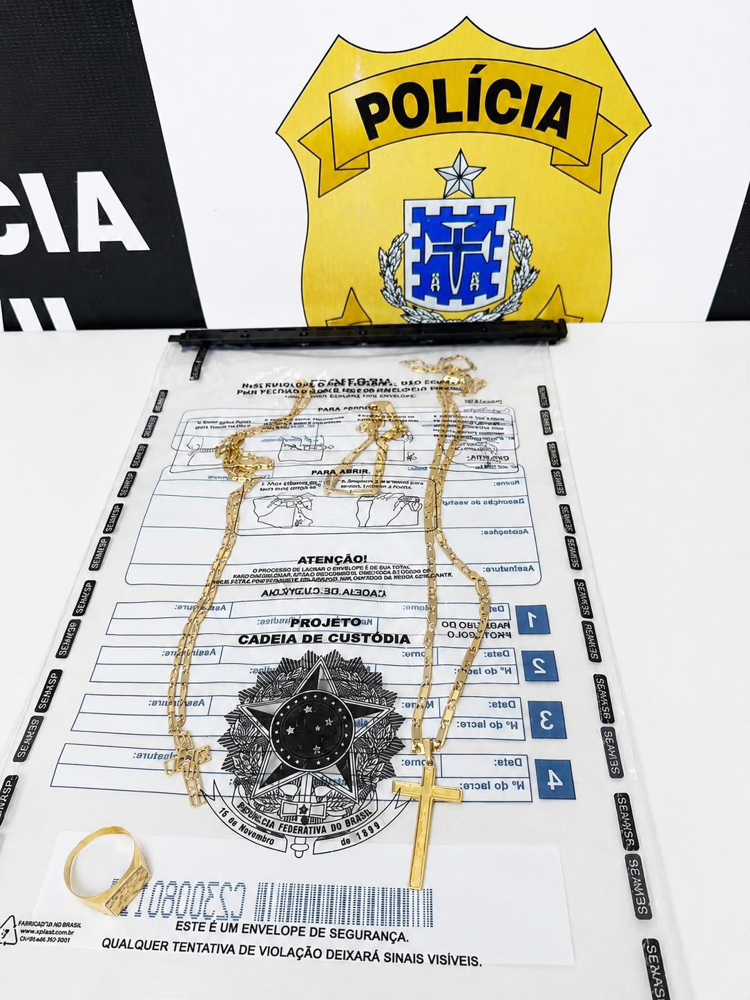 Polícia recupera joias de R$ 40 mil furtadas em residência na Bahia e anunciadas em redes sociais
