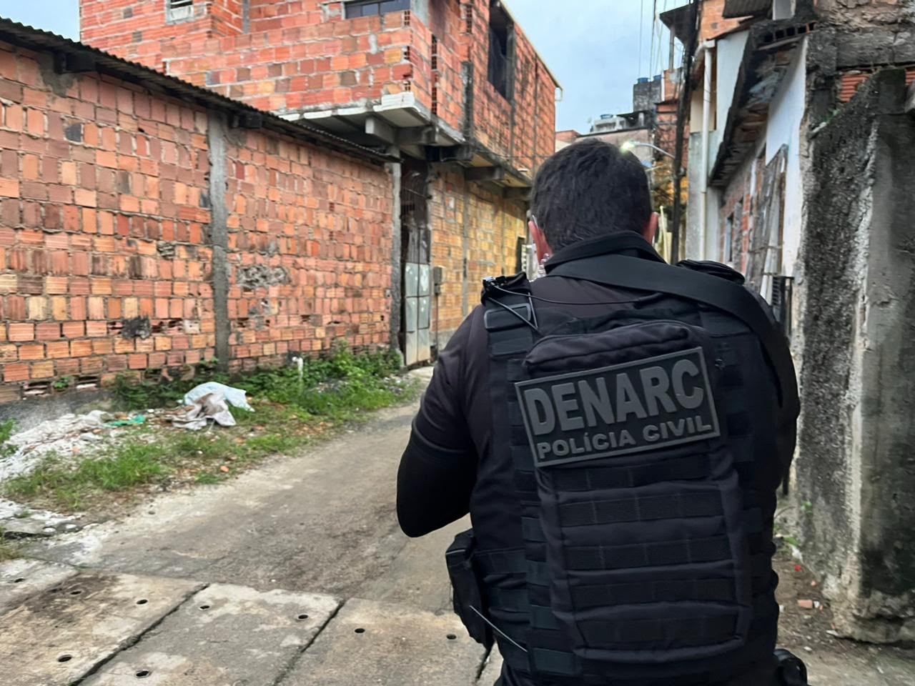 “Rota das Flores”: Operação policial desarticula grupo que enviava delivery de drogas para Goiás
