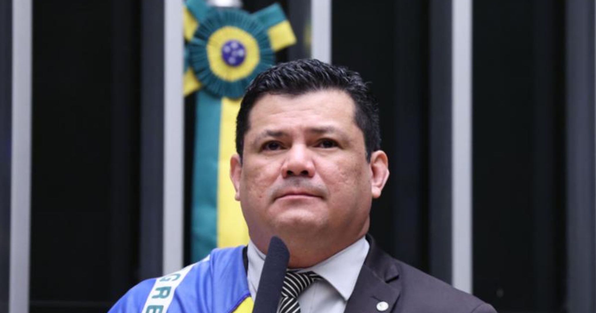 STF torna deputado Gilvan da Federal réu por injúria e ameaças a Lula