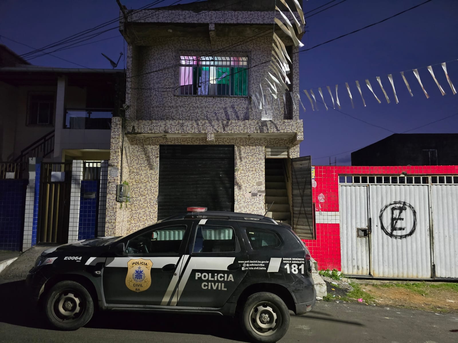 Suspeitos de roubar carga de R$20 mil em cerveja são presos em Salvador 