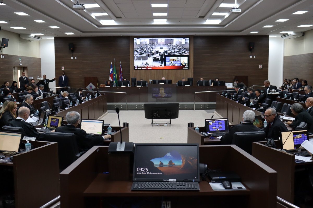 TJ-BA instaura sindicância para apurar denúncias de assédio contra magistrado