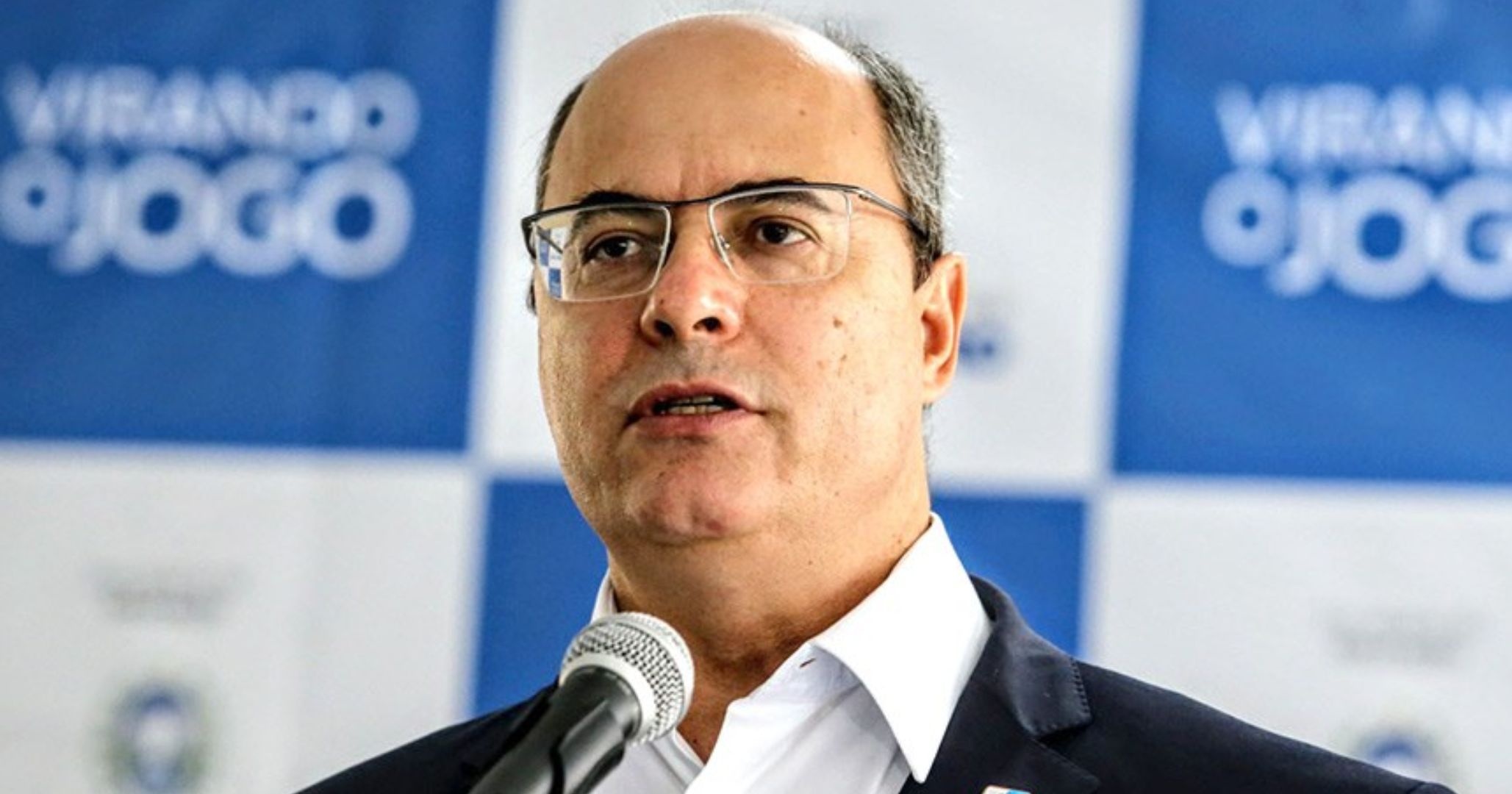 Witzel desiste de candidatura ao governo do RJ e anuncia apoio a Garotinho