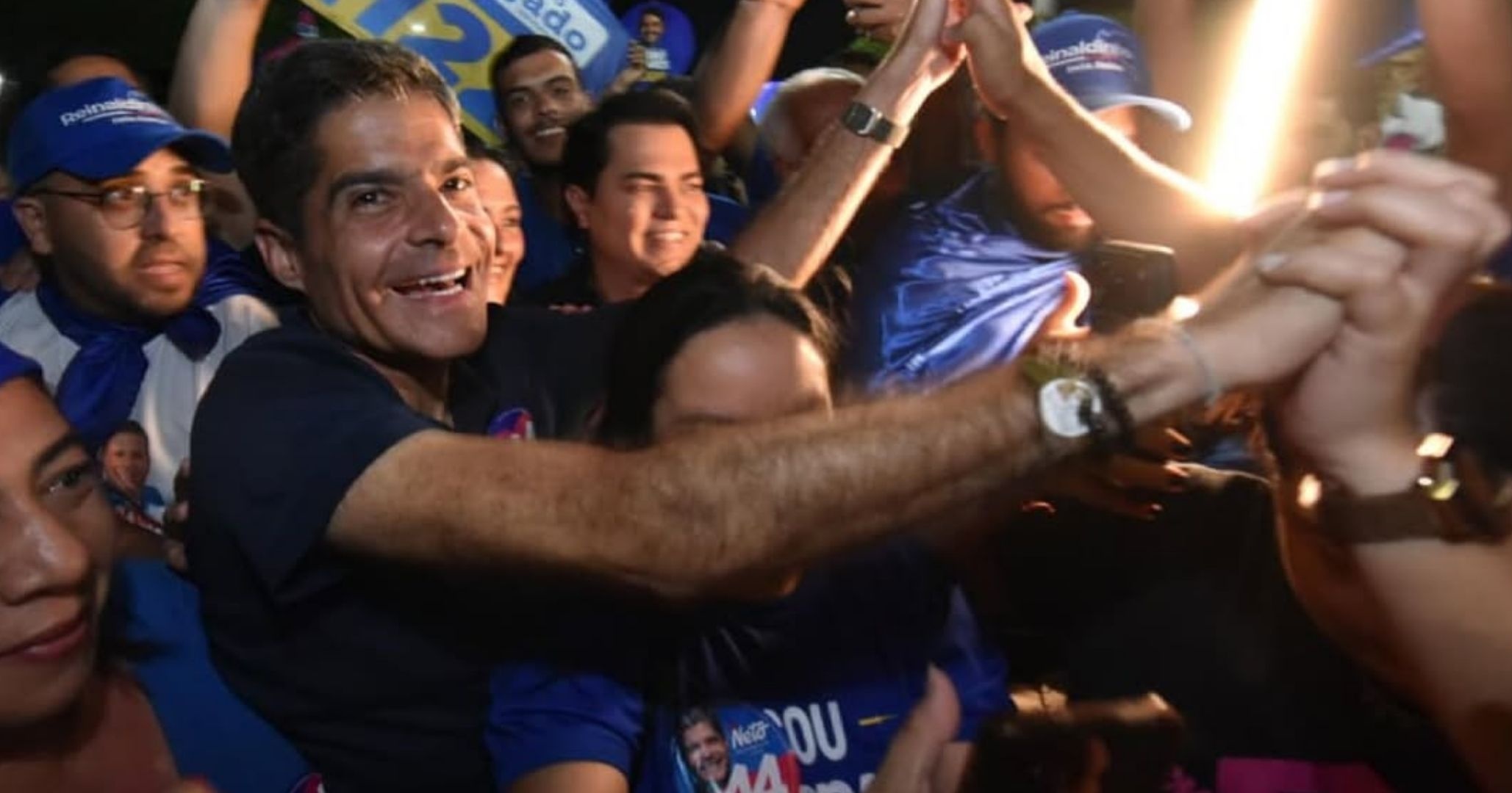 ACM Neto aposta em voto dividido e critica vinculação de disputas eleitorais