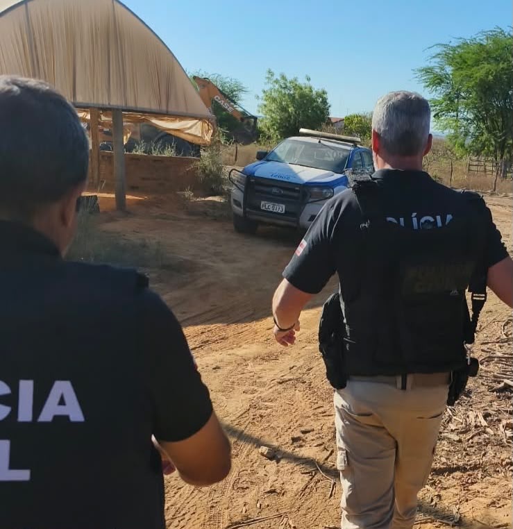 Homem é preso por estupro de vulnerável após confessar crime a perfil de loja em Livramento de Nossa Senhora