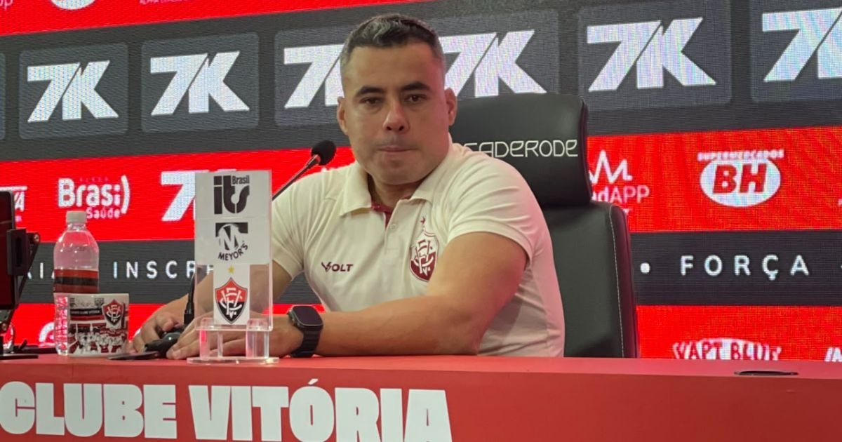 Jair Ventura destaca respaldo da diretoria após vitória sobre o Grêmio: 