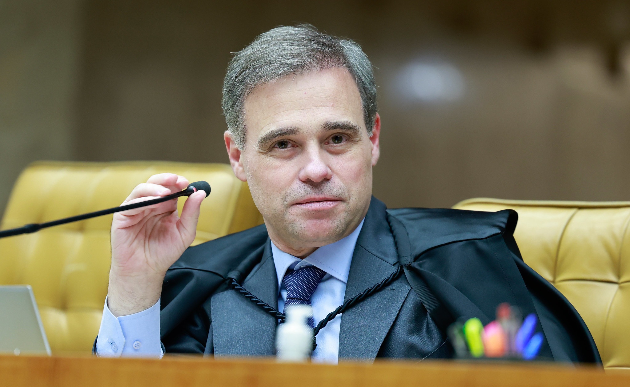 Mendonça mantém sob sigilo mais de 30 quebras bancárias ligadas ao caso Master