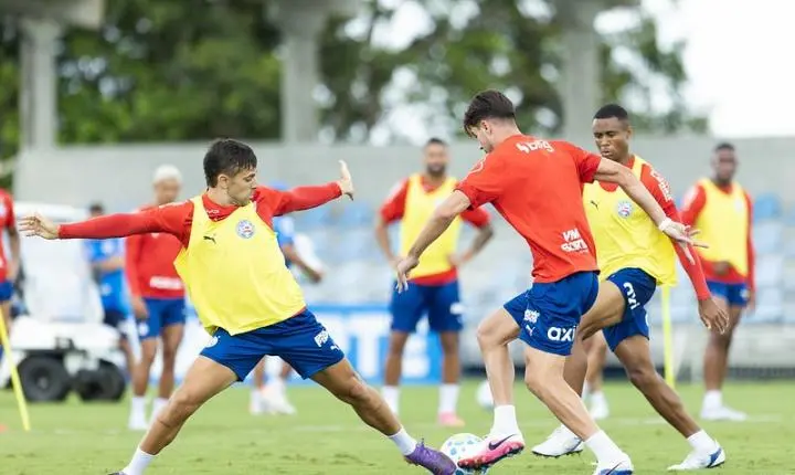 Ademir inicia transição, Everton Ribeiro segue com trabalho individual e Bahia faz treino tático antes do Ba-Vi