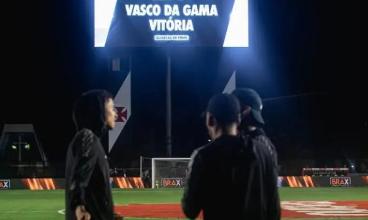 Bola rolando! Acompanhe em tempo real Vasco x Vitória pela Copa do Brasil 