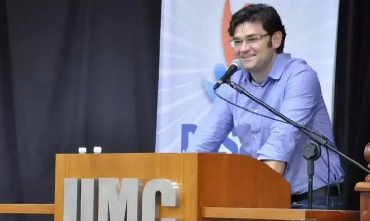 Campanha de Flávio Bolsonaro troca comando da comunicação pela segunda vez e chama Duda Lima