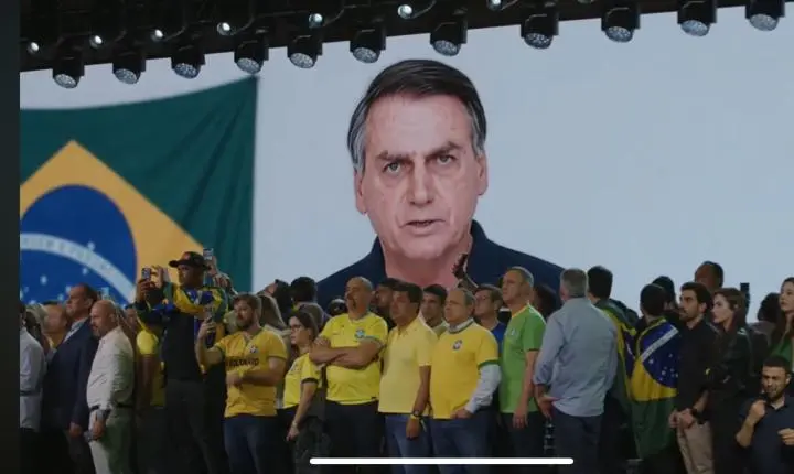 Deputada do PT aciona PGR por vídeo de Bolsonaro feito com IA na convenção de Flávio 