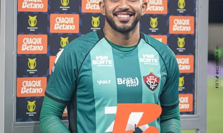 Destaque contra o Botafogo, Arcanjo valoriza ponto fora de casa e celebra momento no Vitória 