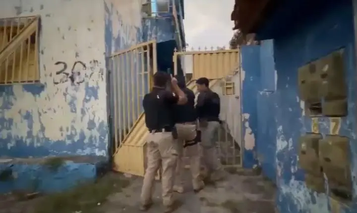 Dupla é presa acusada de integrar organização criminosa em Jequié; dois seguem foragidos