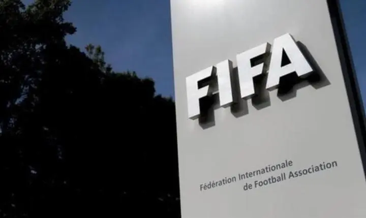 Fifa reage à pressão de Uefa e Concacaf e nega venda da Copa do Mundo: 