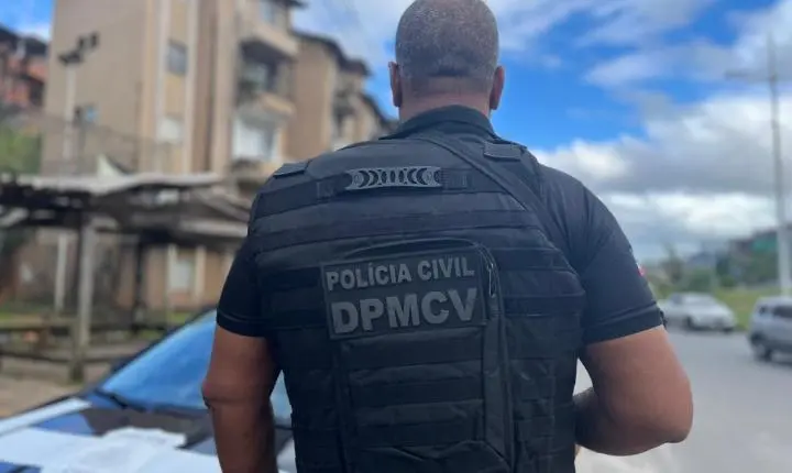 Homem é preso por descumprimento de medida protetiva contra a irmã em Salvador