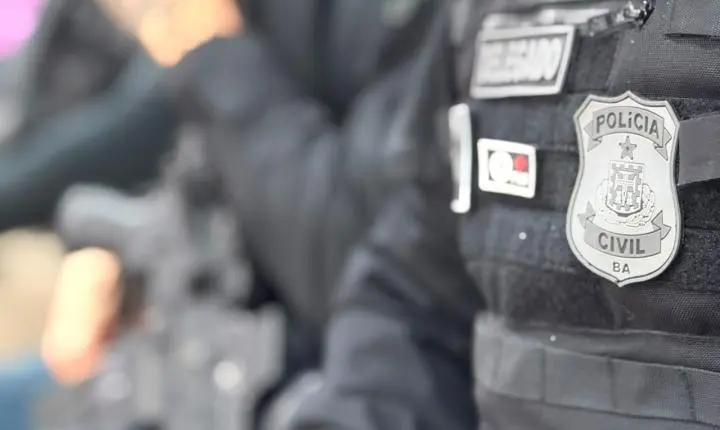 Homem procurado por homicídio qualificado é preso às margens da BR-101 em Presidente Tancredo Neves