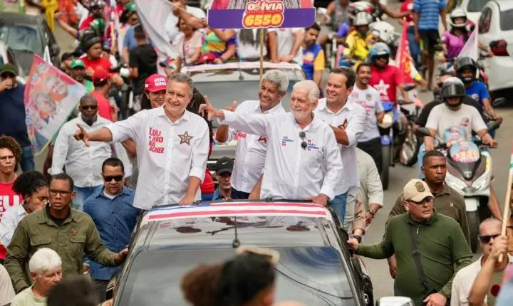 Jerônimo reúne aliados em carreata em Cajazeiras e destaca obras de mobilidade