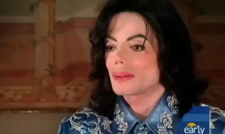 Justiça dos EUA envia acusações contra espólio de Michael Jackson para arbitragem privada