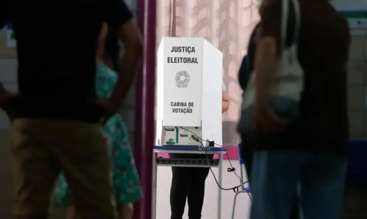 Justiça Eleitoral registra 1.103 denúncias de irregularidades em campanha