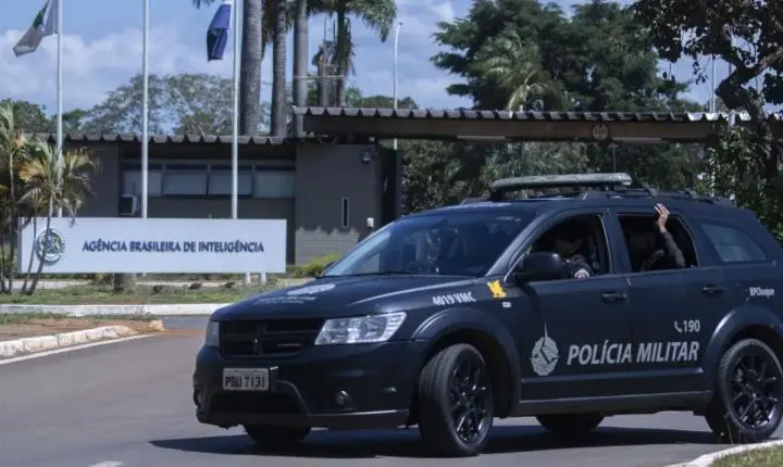 Mais de um ano após indiciamento da PF, servidores da Abin seguem em cargos estratégicos