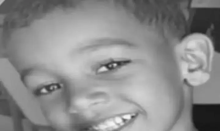 Menino de 5 anos morre após ser atropelado na BR-116, nas proximidades de Santa Bárbara