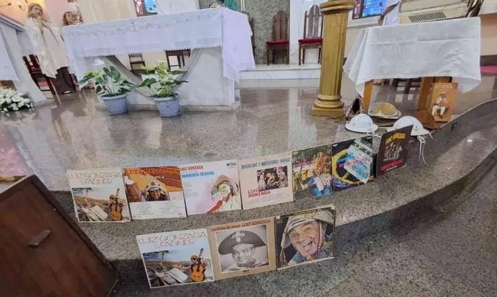Missa tradicional na Bahia lembra 37 anos de morte de Luiz Gonzaga e celebra legado do Rei do Baião