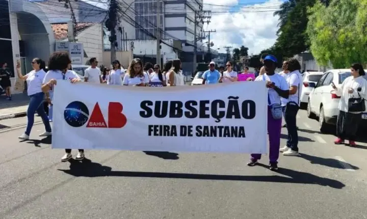 Mulheres vão às ruas na Bahia pelo fim da violência durante Agosto Lilás