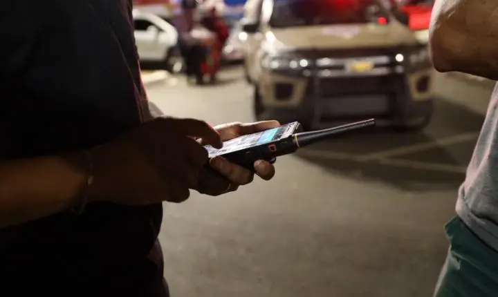 Operação da Polícia Civil recupera sete celulares com restrição na Bahia