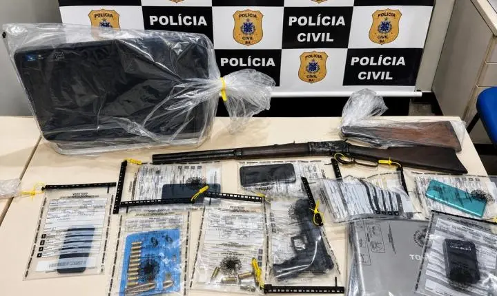 Polícia apreende arma, munições e eletrônicos no Sul da Bahia