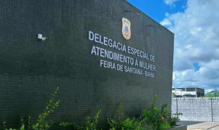 Polícia prende homem que atacou ex-companheira com 14 facadas na Bahia