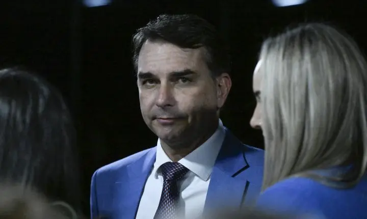 PP e União decidem pela neutralidade e ficam de fora do palanque de Flávio Bolsonaro