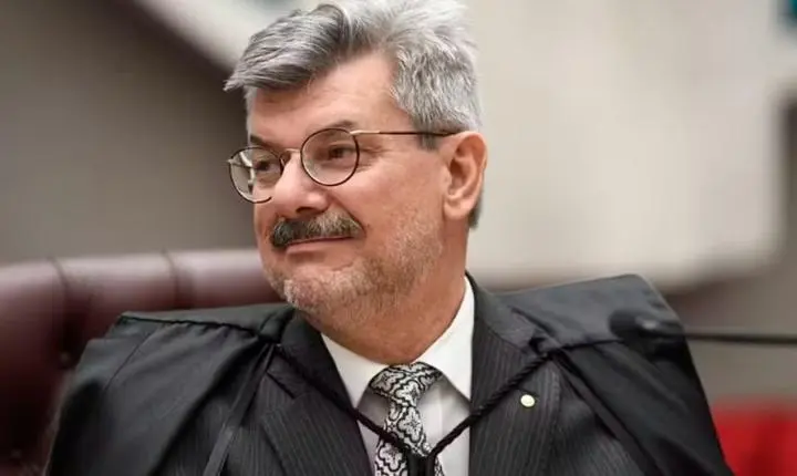 STJ condena ministro Marco Buzzi por importunação sexual e assédio e abre caminho para perda do cargo