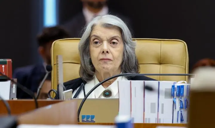 VÍDEO: Cármen Lúcia diz estar envergonhada com crise no STF e pede desculpas à população brasileira